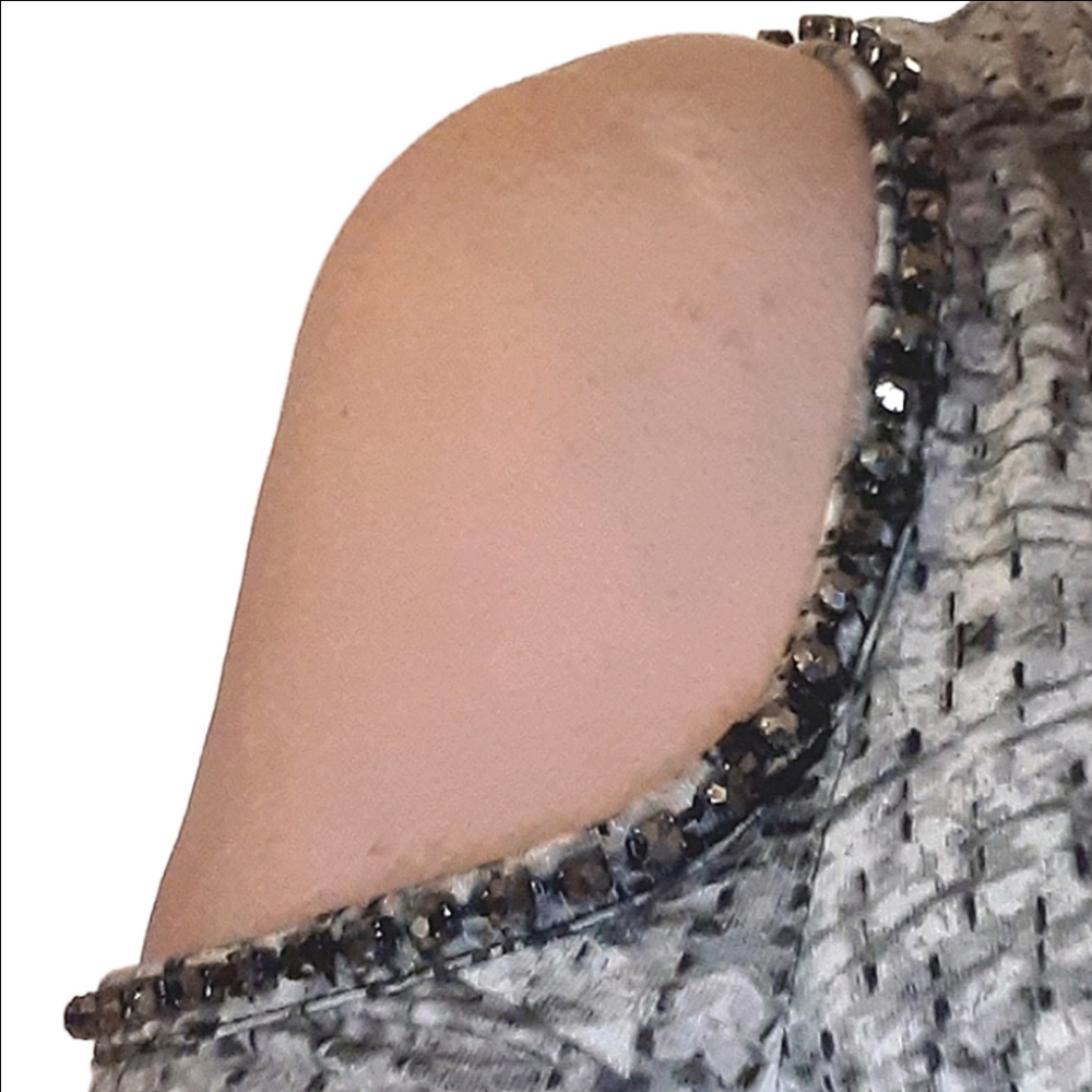 Jennifer Lopez COLD SHOULDER TOP